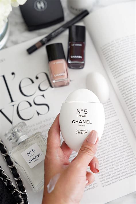 where to buy chanel no 5 hand cream|chanel le lift hand cream.